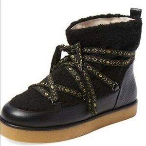 House of harlow booties